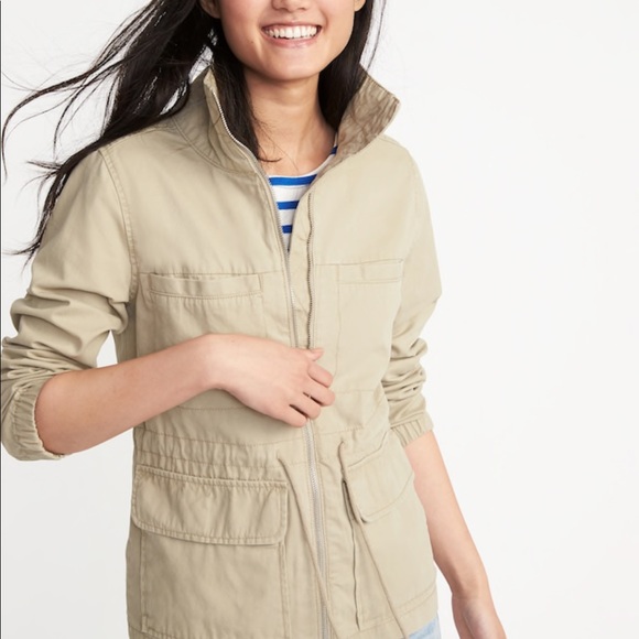 Light khaki color jacket 🌸 - Picture 2 of 4